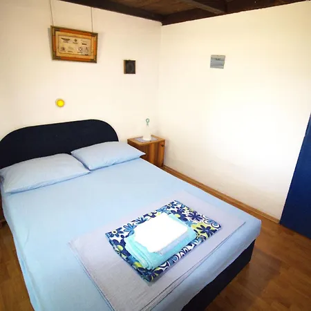 Tatil Evi Robinzonska Kuca Doca *