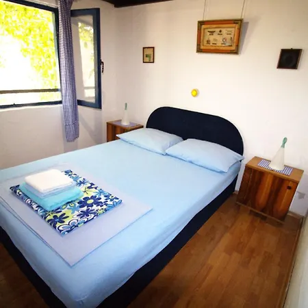 Robinzonska Kuca Doca Tatil Evi *