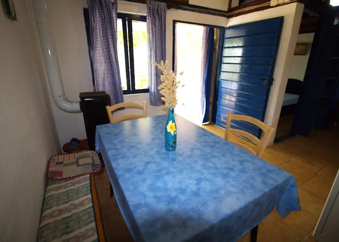 Feriehus Robinzonska Kuca Doca