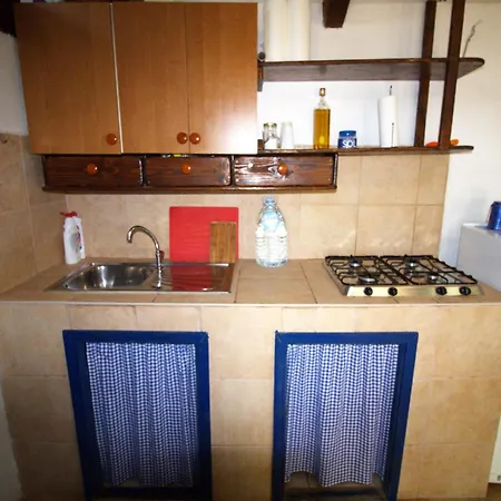 Prázdninový dům Robinzonska Kuca Doca *