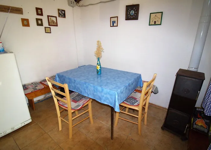 Hébergement de vacances Robinzonska Kuca Doca Murter